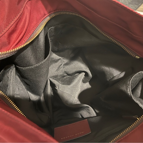 Marc Jacobs Burgundy Tote Bag - Picture 4 of 15